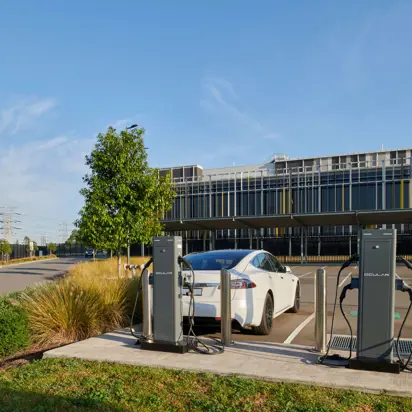 EASTERN CREEK EXTERIOR 03 0101